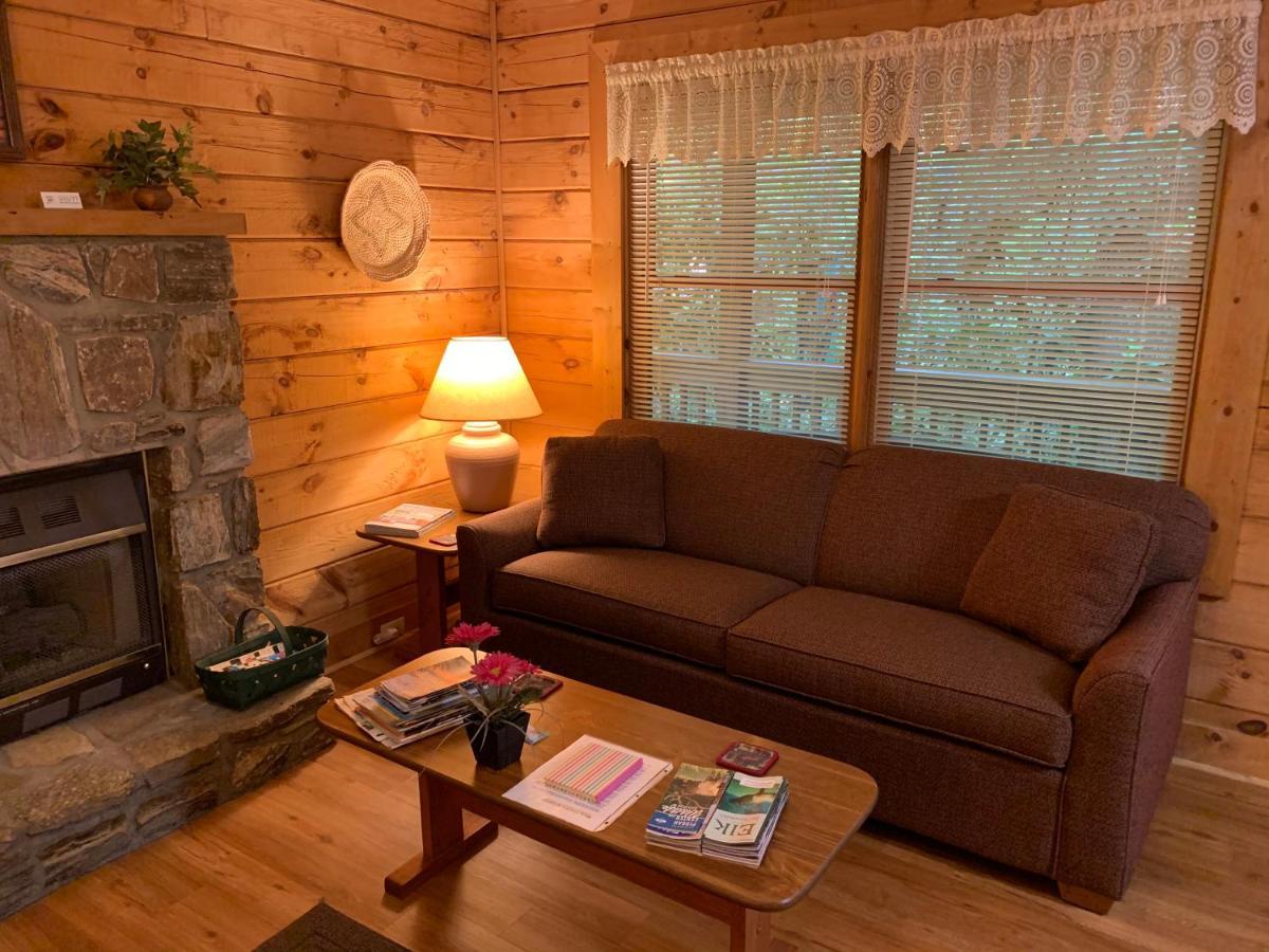 Misty Creek Log Cabins Maggie Valley Dış mekan fotoğraf